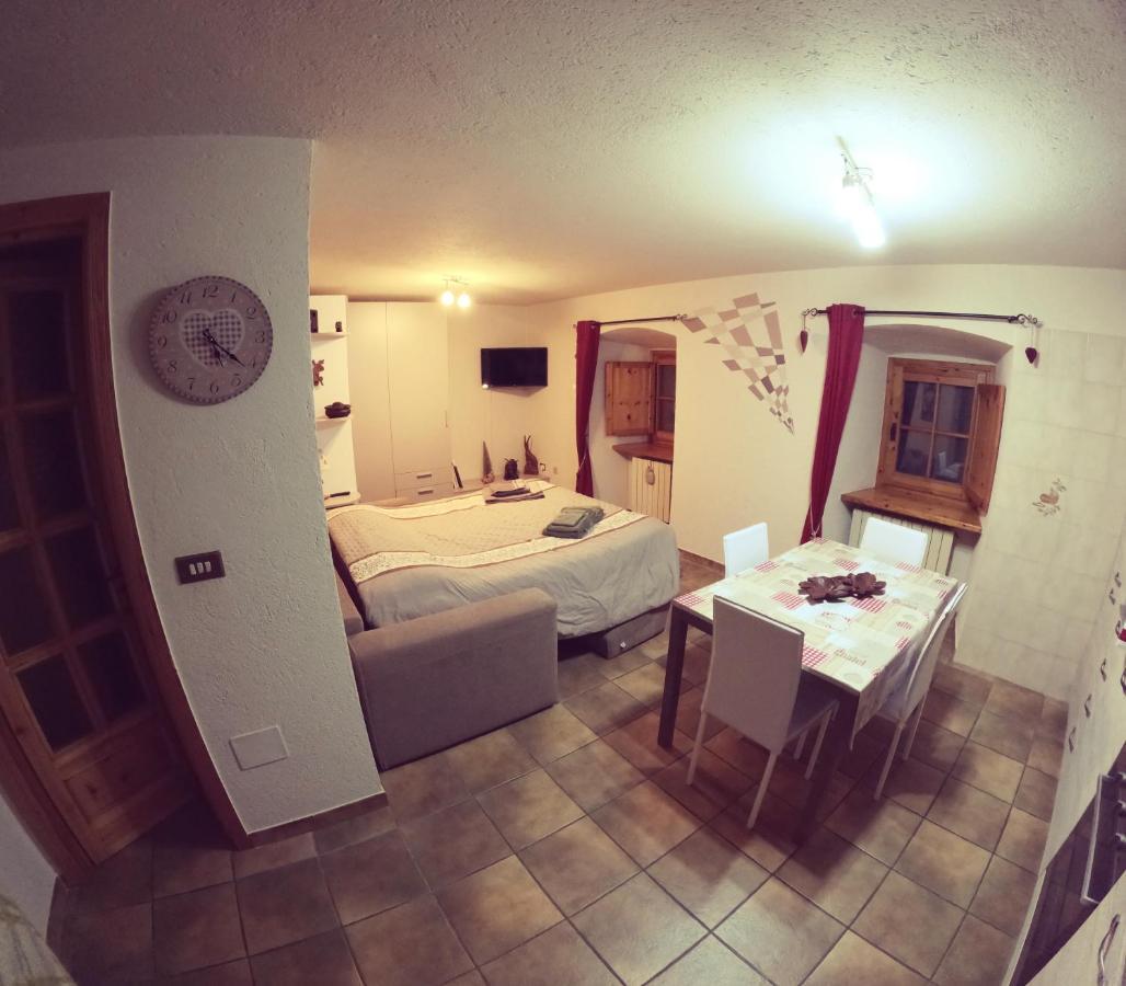 Maison La Bagne Aoste Extérieur photo